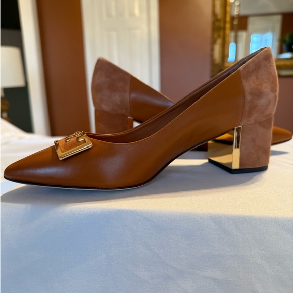 Tory Burch Gigi 55mm Pointy Toe Pump Calf Leather Silk Suede Size 7 - Picture 12 of 12